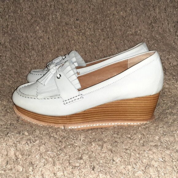 MATIKO-Pale Blue Nubuck Suede-Platform Kiltie Style Loafer/Tassles-Sz 6-Excellen - Picture 2 of 7